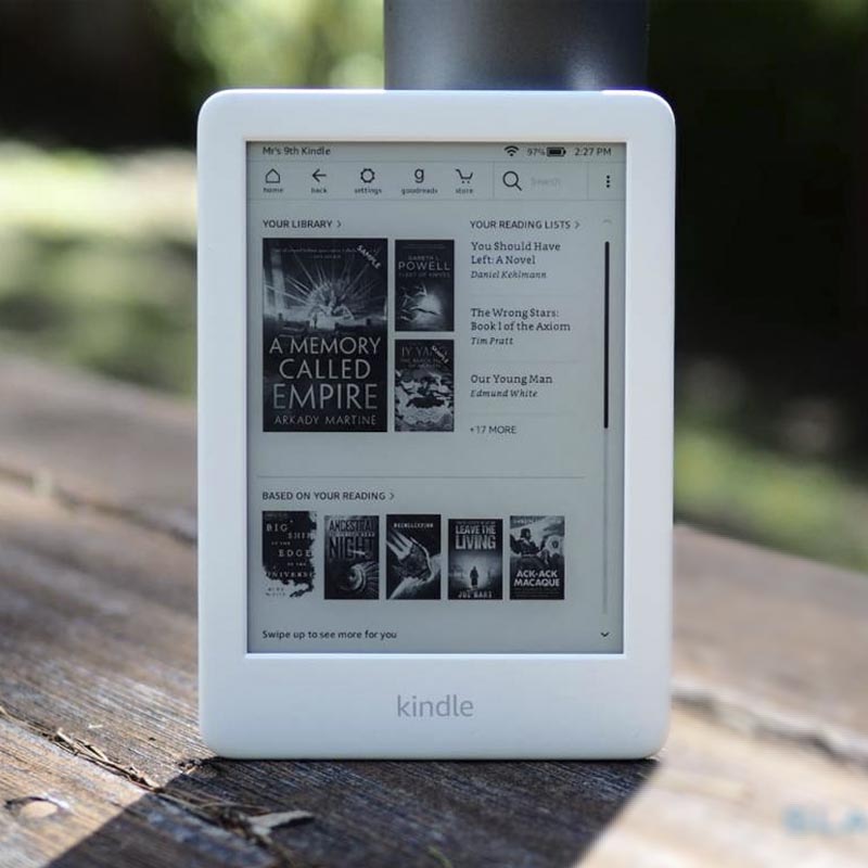 Kindle – El Kindle más ligero y compacto, ahora con una mayor  duración de la batería, luz frontal regulable y 16 GB de almacenamiento –  Negro